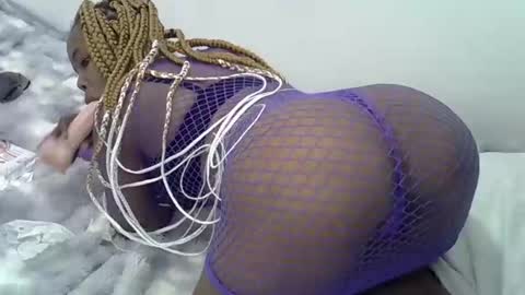 Snapshot of sianrazia_ chatting on 17, 9, 2025 Sianrazia online show from 17, 9, 2025