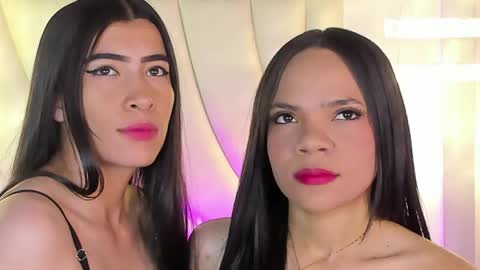 Snapshot of siara_lewis_ chatting on 2, 6, 2026 Siara and Zoe tattoo online show from 2, 6, 2026