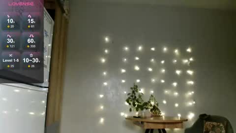 Snapshot of siberian_girl_ chatting on 26, 11, 2025 Eva online show from 26, 11, 2025