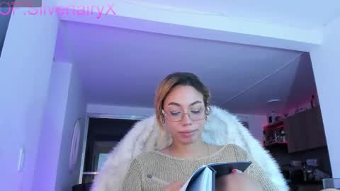 Snapshot of sickfairyx chatting on 13, 10, 2025 Mich online show from 13, 10, 2025