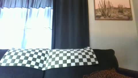 Mrs. St. Patrickk online show from 1, 12, 2024