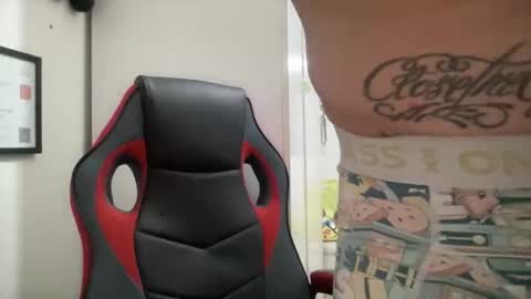 sidvicious23cm online show from 8, 9, 2025