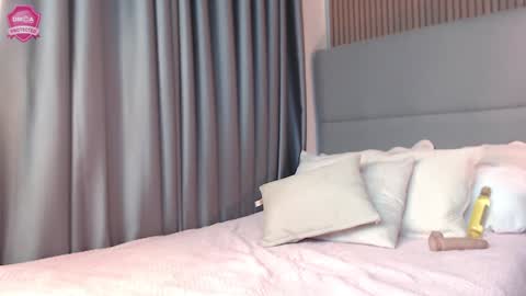 Sienna Blake online show from 17, 1, 2025