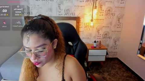 S I E N N A  online show from 24, 3, 2026