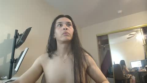 Snapshot of siennalilbunnykate chatting on 12, 12, 2024 Nicole Zelaya Ferrati Niky Ferrati online show from 12, 12, 2024