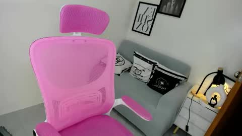 Snapshot of siennatsasian chatting on 1, 10, 2025 Callme Sexy Sienna online show from 1, 10, 2025