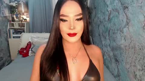 Sierrafina online show from 15, 4, 2026