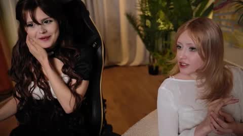 silk_aura online show from 15, 9, 2025