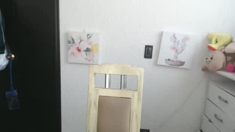 Snapshot of silvanaroberts_ chatting on 30, 11, 2025 Rouse online show from 30, 11, 2025