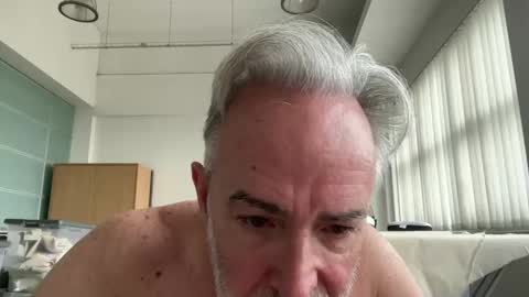 Snapshot of silverdadtop3 chatting on 2, 12, 2024 silverdadtop3 online show from 2, 12, 2024