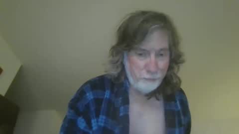 Snapshot of silverfunfox chatting on 15, 1, 2026 silverfunfox online show from 15, 1, 2026