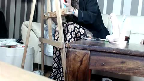 Snapshot of silverhairsexyass chatting on 31, 10, 2025 SilverHairSexyAss online show from 31, 10, 2025