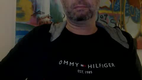 Snapshot of silversurfer1010 chatting on 25, 12, 2024 Silver online show from 25, 12, 2024