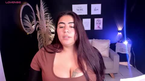 Silvia online show from 2, 12, 2025