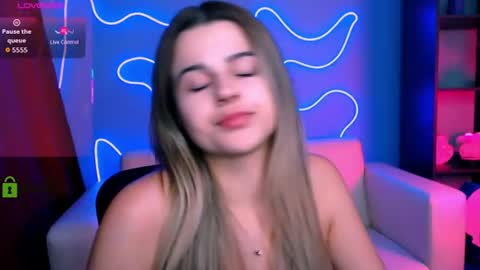 Silvia nude in pvt  online show from 11, 6, 2026