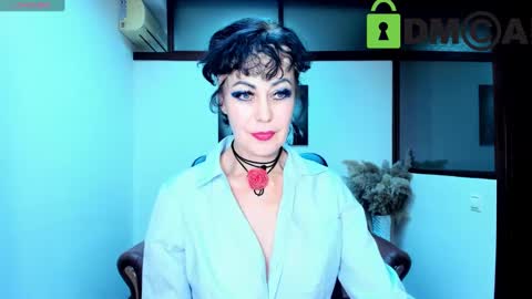 Silvia Wallec online show from 15, 2, 2025