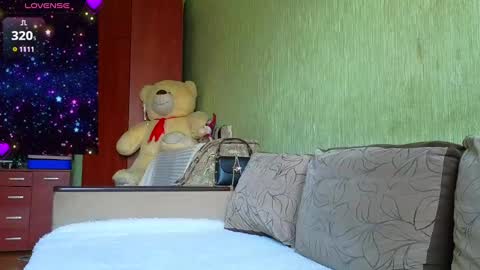 miss Anna online show from 2, 2, 2025