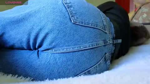 miss Anna online show from 11, 2, 2025