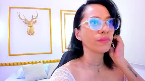 S I L V I N A online show from 9, 1, 2026