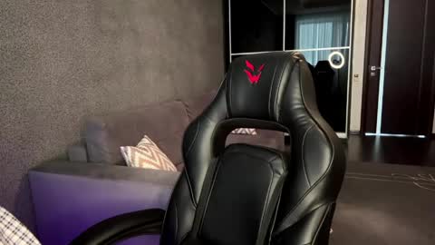 simikiss online show from 7, 5, 2026