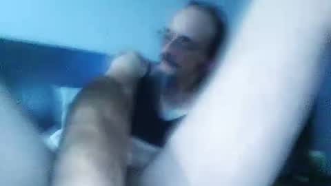 horny bottom hosting online show from 8, 7, 2026