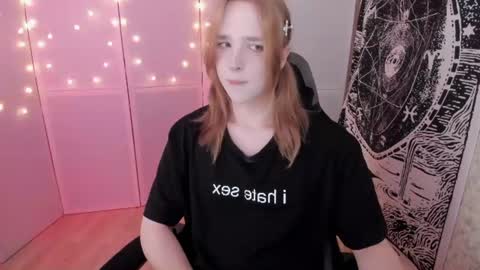 Snapshot of simochka_ chatting on 25, 6, 2026 Simochka online show from 25, 6, 2026