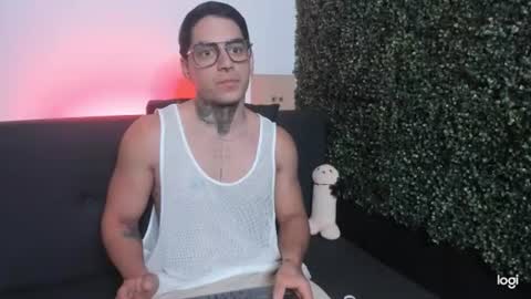 Snapshot of simon_cortes chatting on 20, 6, 2026 Simon Cortes online show from 20, 6, 2026