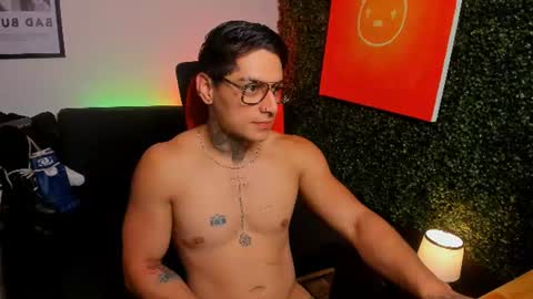 Snapshot of simon_cortes chatting on 16, 7, 2026 Simon Cortes online show from 16, 7, 2026