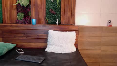 Snapshot of simon_durand chatting on 2, 3, 2025 simon_durand online show from 2, 3, 2025