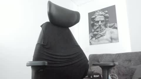 simon_leon01 online show from 16, 2, 2026