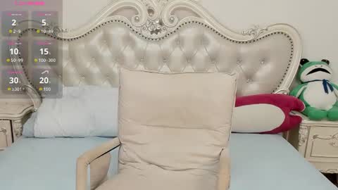 simonastephanie online show from 12, 7, 2026