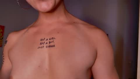 Snapshot of simone_4201 chatting on 21, 2, 2025 Sim. online show from 21, 2, 2025