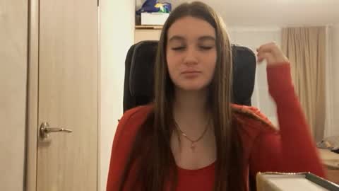 Snapshot of simoneschult chatting on 16, 11, 2025 Sofia online show from 16, 11, 2025