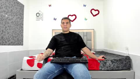 SIMON KELER online show from 5, 10, 2025