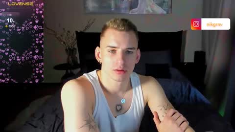 Snapshot of simonwnl chatting on 11, 2, 2025 Simon online show from 11, 2, 2025