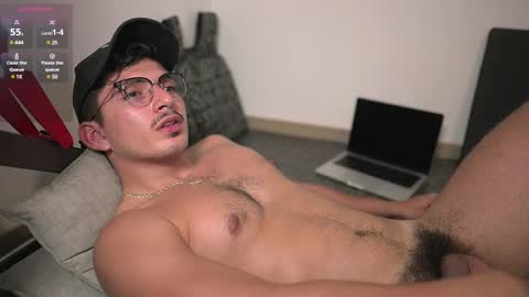Snapshot of simoon_01 chatting on 7, 3, 2025 SIMOON online show from 7, 3, 2025