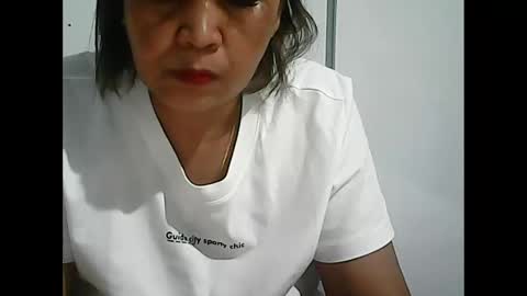 Snapshot of simplecity45 chatting on 8, 4, 2026 Carolyn online show from 8, 4, 2026