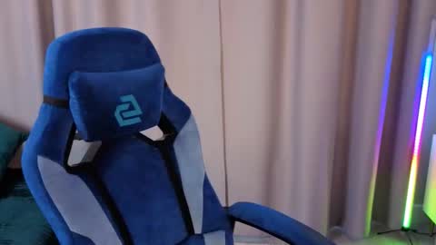 Zoe online show from 4, 3, 2026