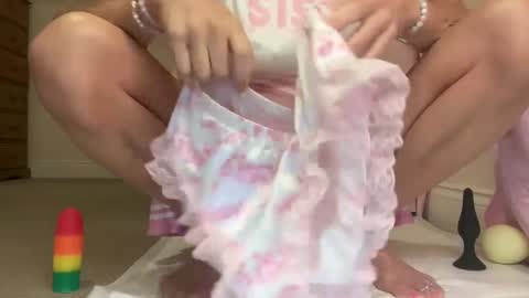 Sindy SissyEnglish Spanish online show from 2, 10, 2025