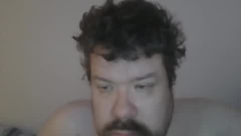 Snapshot of singledude_69 chatting on 5, 1, 2025 SingleDude 69 online show from 5, 1, 2025