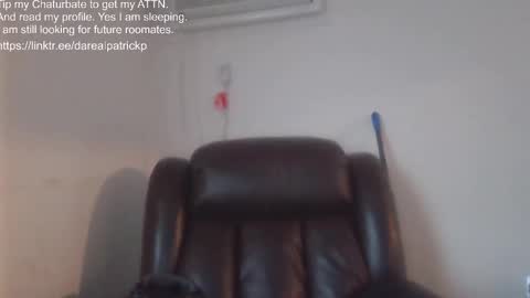 Snapshot of singledude_69 chatting on 2, 11, 2025 SingleDude 69 online show from 2, 11, 2025