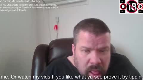 Snapshot of singledude_69 chatting on 15, 12, 2025 SingleDude 69 online show from 15, 12, 2025