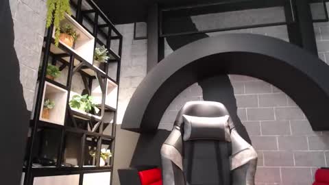 SinLickerr online show from 13, 2, 2026