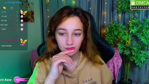 Sinty Noria online show from 10, 11, 2025