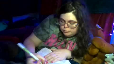 Snapshot of siofra chatting on 2, 11, 2025 Siofra online show from 2, 11, 2025