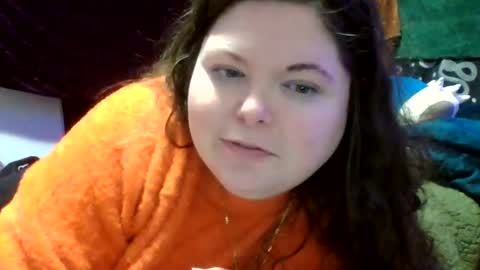 Snapshot of siofra chatting on 4, 11, 2025 Siofra online show from 4, 11, 2025