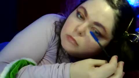 Snapshot of siofra chatting on 10, 11, 2025 Siofra online show from 10, 11, 2025