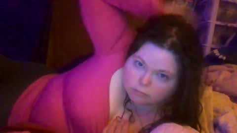 Snapshot of siofra chatting on 13, 11, 2025 Siofra online show from 13, 11, 2025