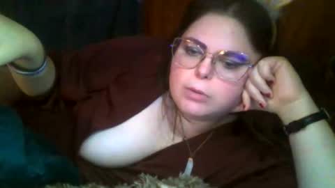 Snapshot of siofra chatting on 3, 12, 2025 Siofra online show from 3, 12, 2025