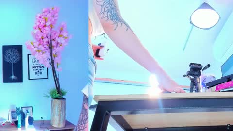 Snapshot of siouxsie_cenobite chatting on 21, 9, 2025 Siouxsie online show from 21, 9, 2025